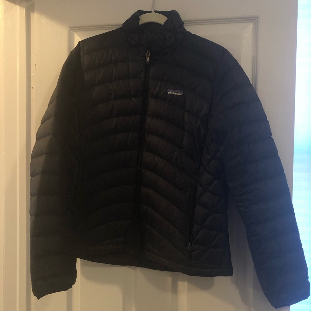 Patagonia puffer jacket